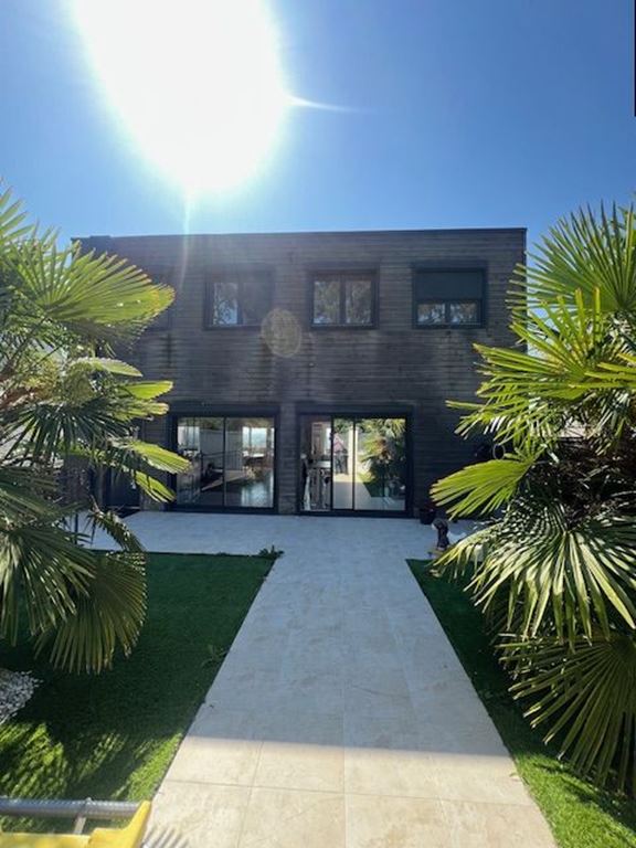 Annonce suivante